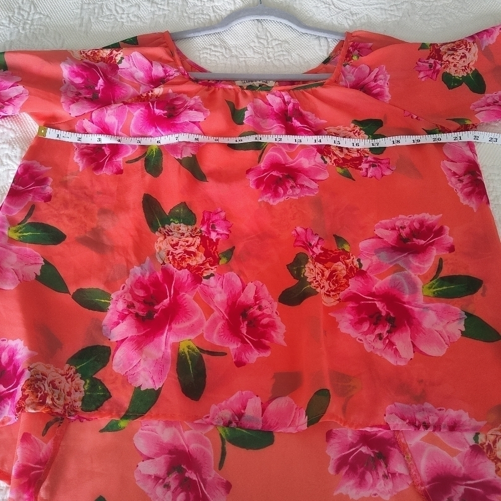 Wishful Park Sheer Floral Top Blouse Size M - Picture 9 of 10